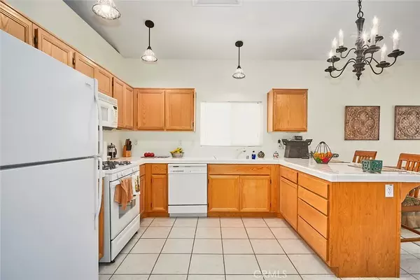 Victorville, CA 92394,14621 Stonecress Street