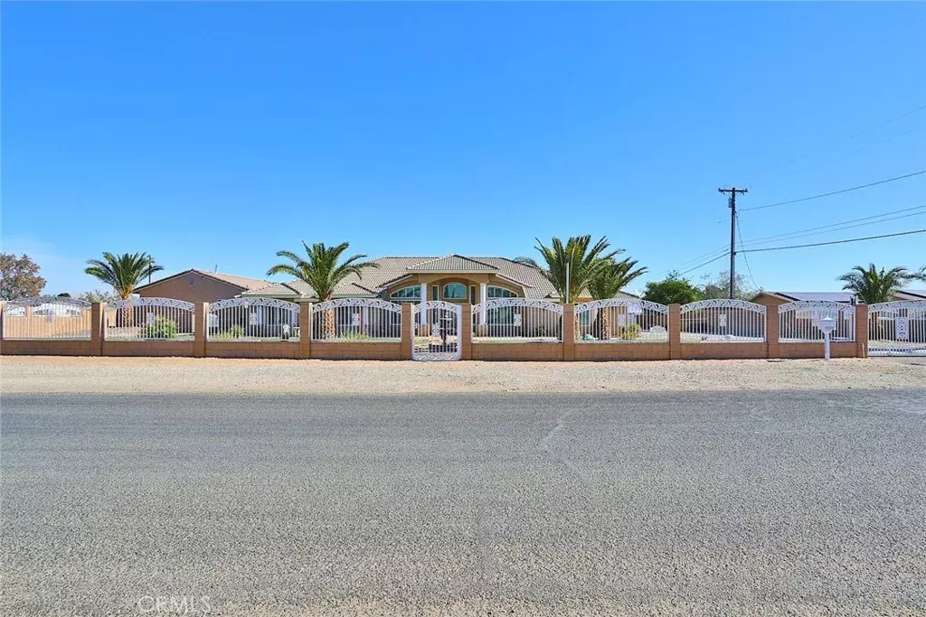 Victorville, CA 92392,14364 Estero Road