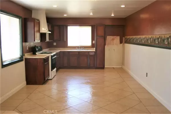 Victorville, CA 92392,13787 Pacoima Road