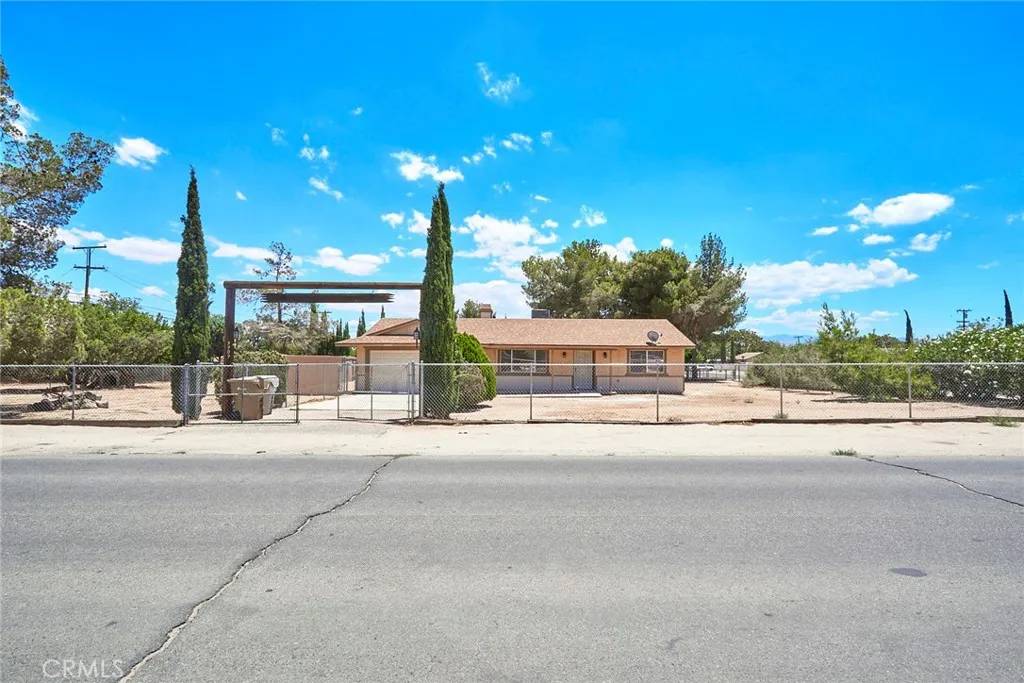 Hesperia, CA 92345,9909 5th Avenue