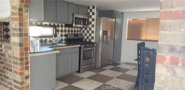 Victorville, CA 92392,14411 Palmdale #26