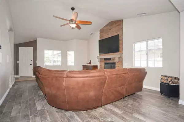 Victorville, CA 92395,14022 Driftwood Drive