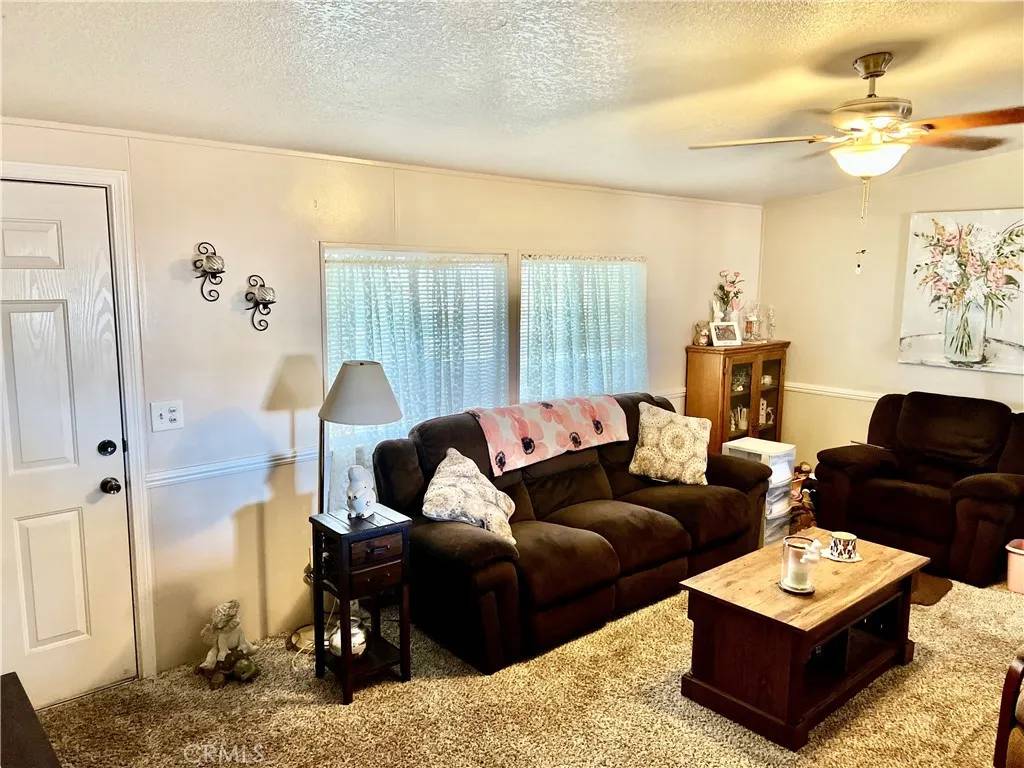 Hesperia, CA 92345,9161 Santa Fe East #37