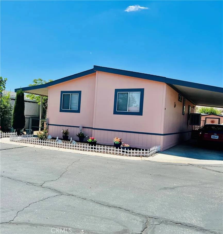 9161 Santa Fe East #37, Hesperia, CA 92345