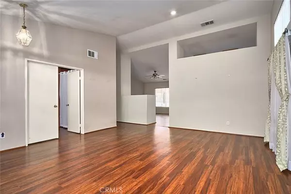 Victorville, CA 92392,14471 Ponderosa Ranch Road