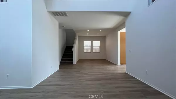 Victorville, CA 92394,15037 Bluffside Lane