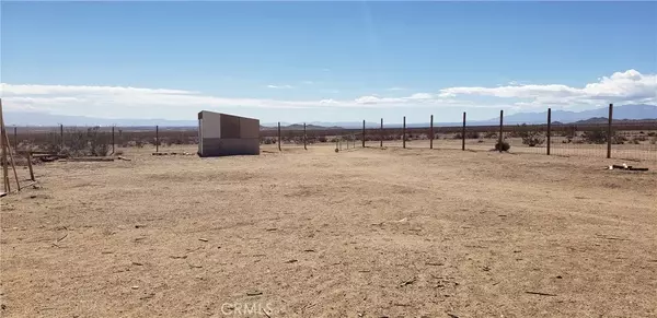 0 Vancouver, Adelanto, CA 92301