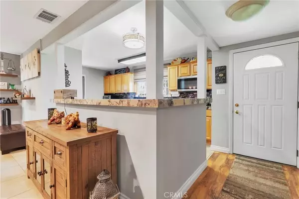 Buena Park, CA 90620,7184 El Poste Drive