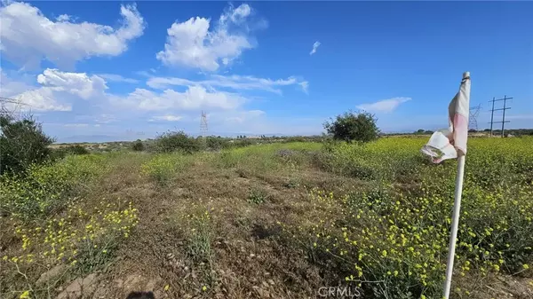 1 Baldy Mesa, Oak Hills, CA 92405