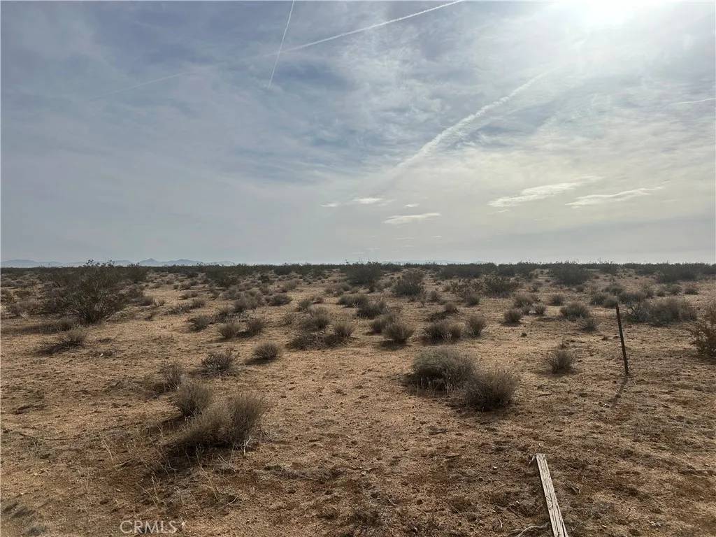 493 321-15 Bellflower, Barstow, CA 92311