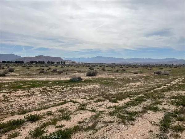 Apple Valley, CA 92307,0 Central