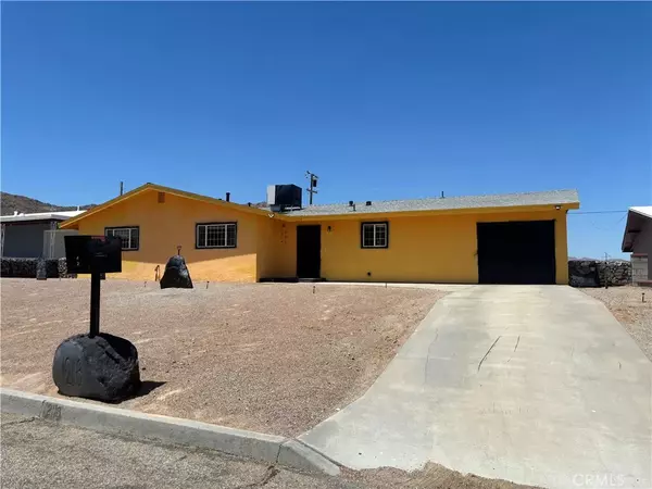 12118 Lakeview Drive, Trona, CA 93562