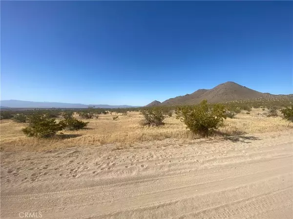 Apple Valley, CA 92307,1 Falchion