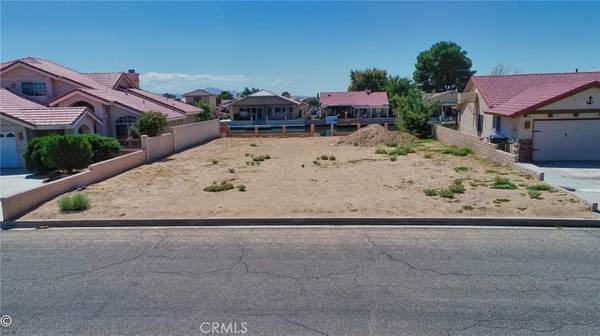 14381 Ironsides, Helendale, CA 92342