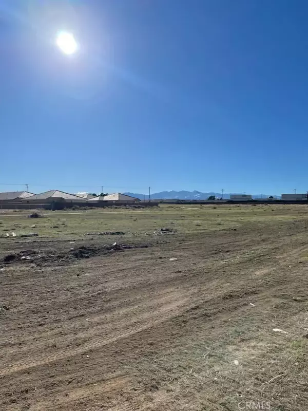 0 Santa Fe, Hesperia, CA 92345