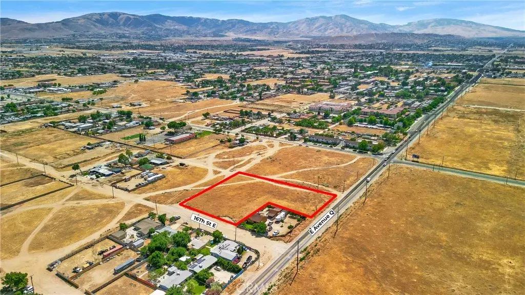 7 E Ave Q/16 th, Palmdale, CA 93550