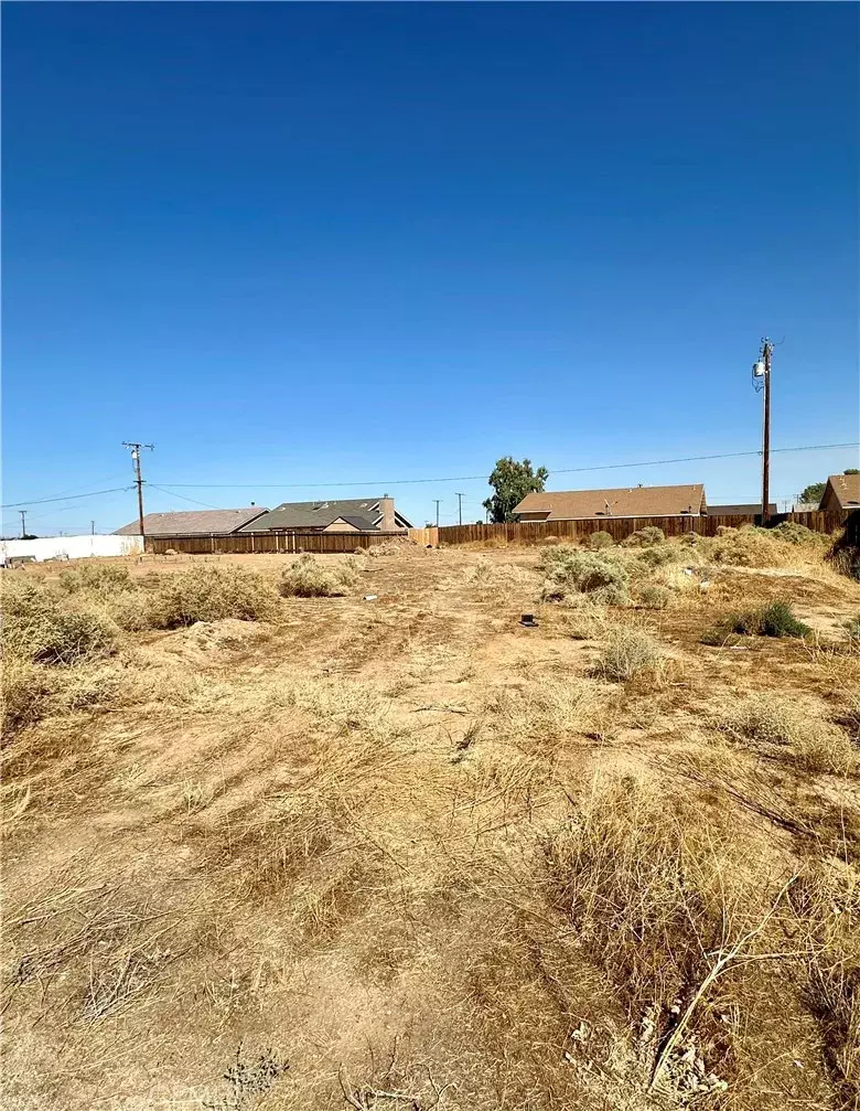 California City, CA 93505,0 Medio