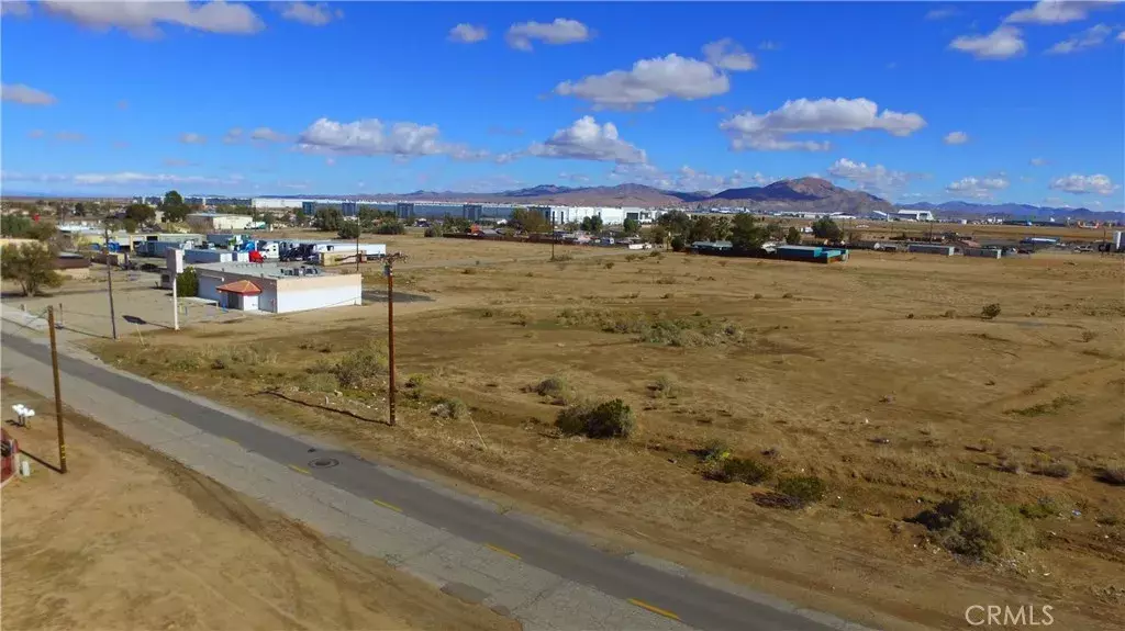 Adelanto, CA 92301,45923272 Pearmain
