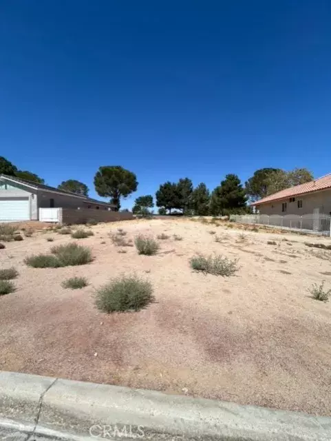 Helendale, CA 92342,14910 Fireside