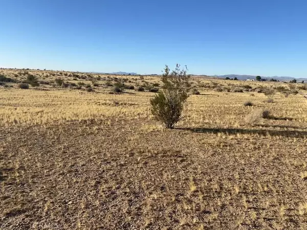 Hinkley, CA 92311,0 Serra