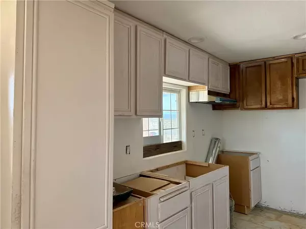 Palmdale, CA 93591,18645 E Palmdale Boulevard