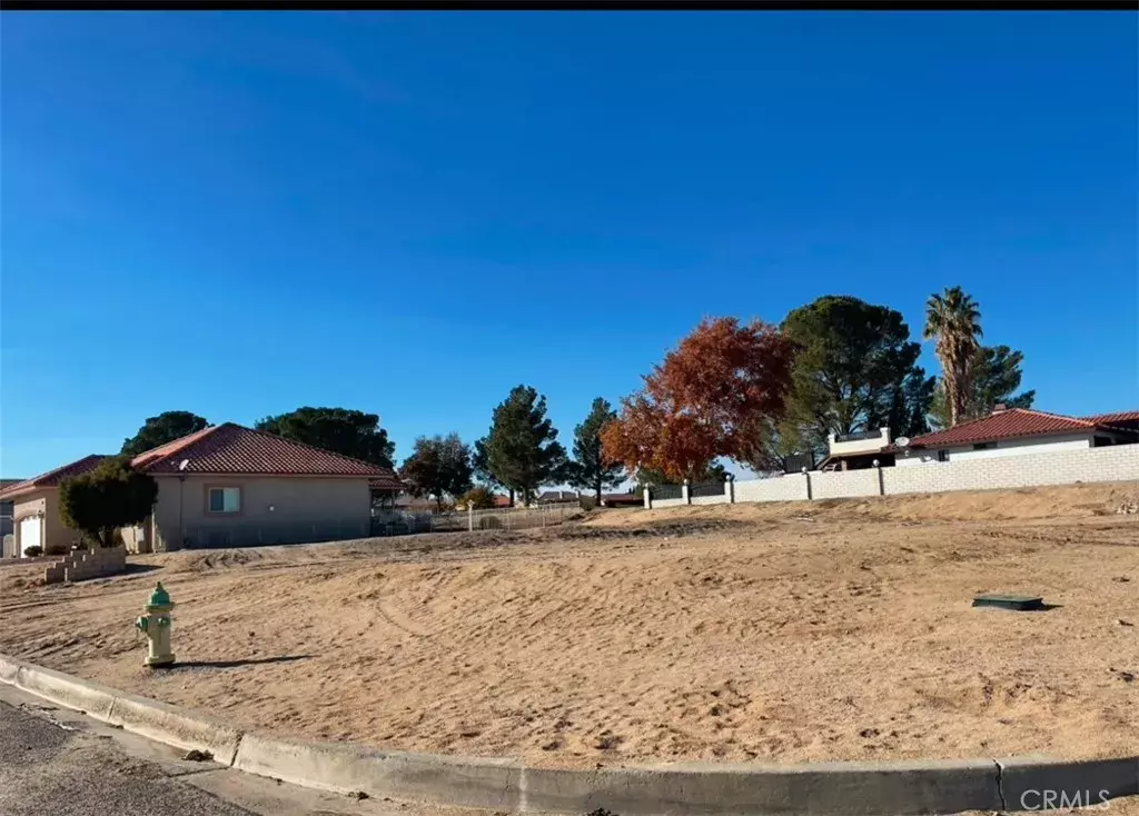 Helendale, CA 92342,14940 Fireside