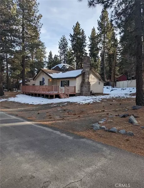 1733 State Highway 2, Wrightwood, CA 92397