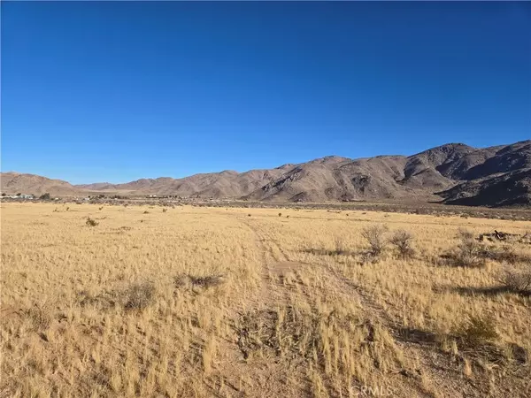 Apple Valley, CA 92308,108900 Bellflower