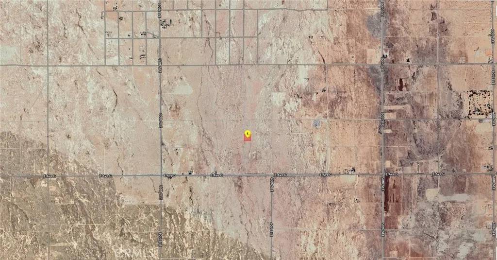 Hinkley, CA 92347,0 Powerline Rd