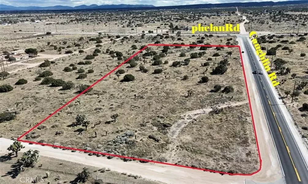 11 Caughlin Rd, Phelan, CA 92371