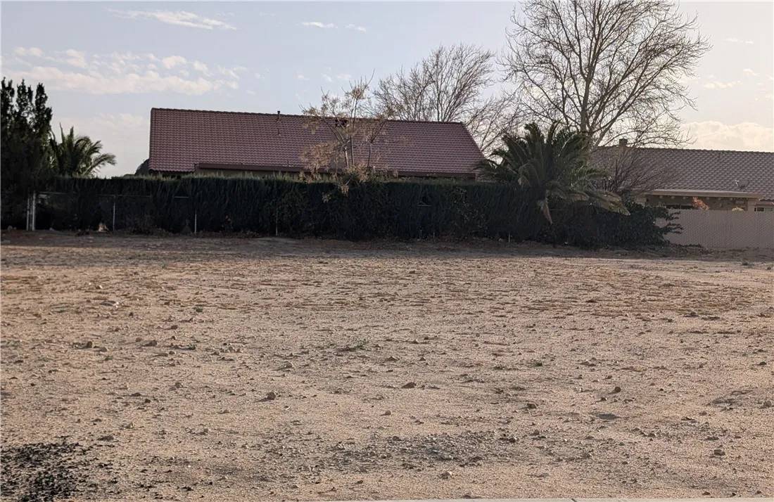 14815 Kent, Helendale, CA 92342