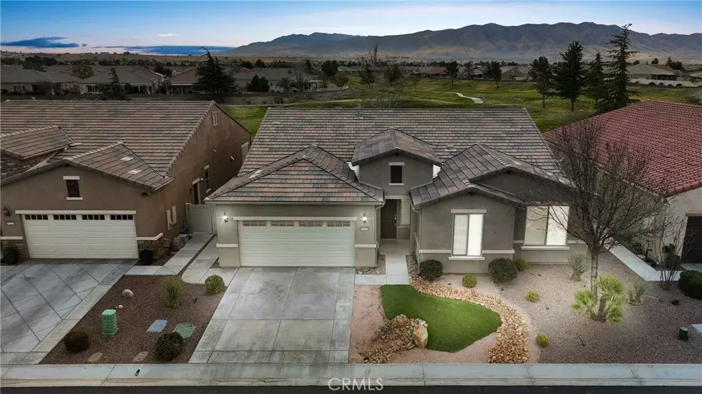 19213 Castana Street, Apple Valley, CA 92308