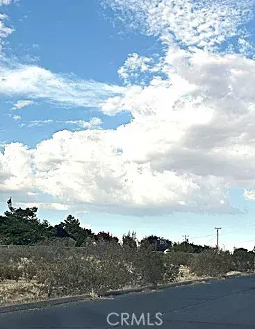 Apple Valley, CA 92307,19446 Shoshonee