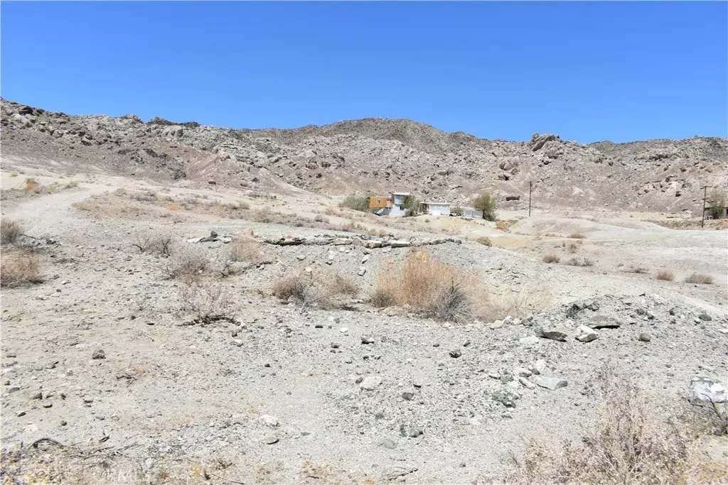 Hinkley, CA 92347,0 Lockhart