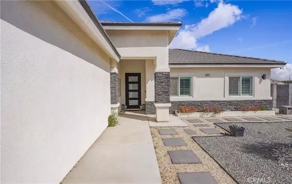 Phelan, CA 92371,9831 Buttemere Road #82