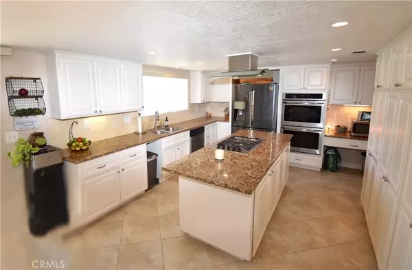 Apple Valley, CA 92308,20335 Nyack Court