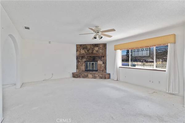 Apple Valley, CA 92308,11630 Saratoga Road