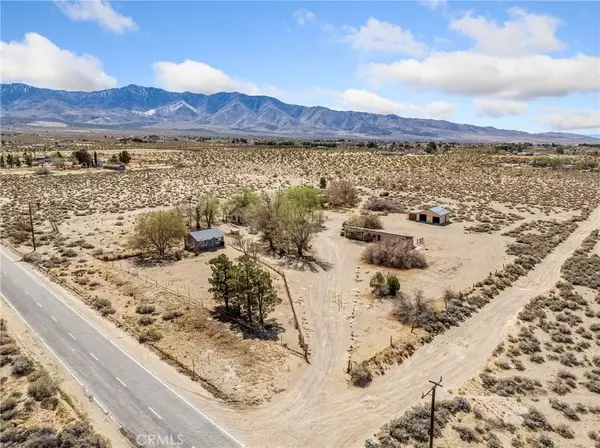 Lucerne Valley, CA 92356,10172 Tradepost Road