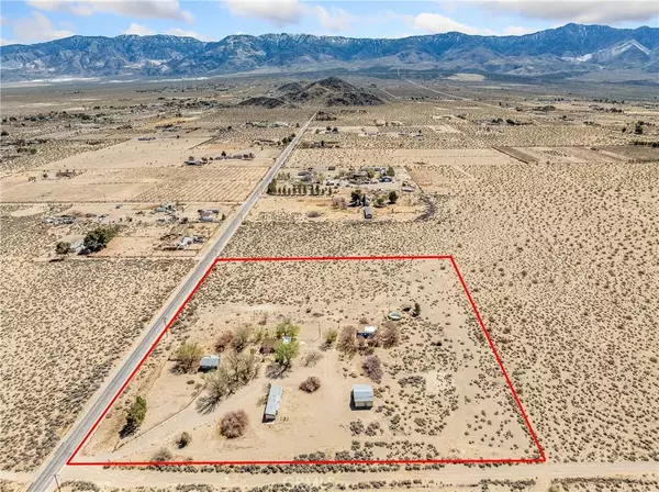 Lucerne Valley, CA 92356,10172 Tradepost Road