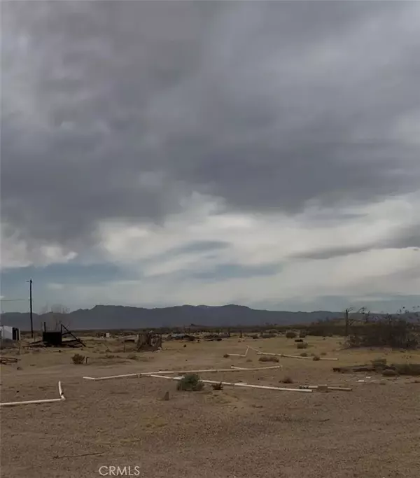 Newberry Springs, CA 92365,45164 Barrett