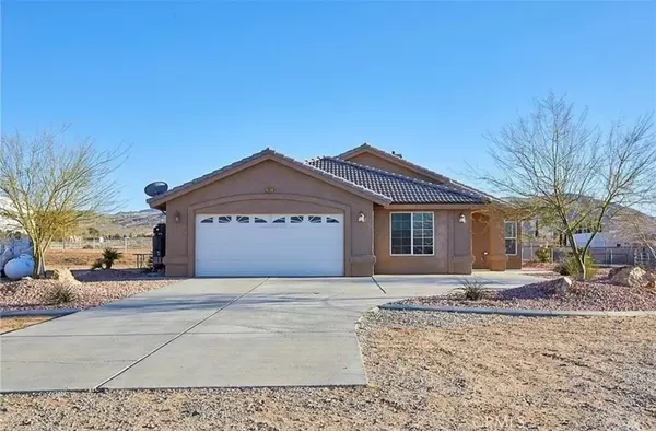 23077 Lancelet Street, Apple Valley, CA 92308
