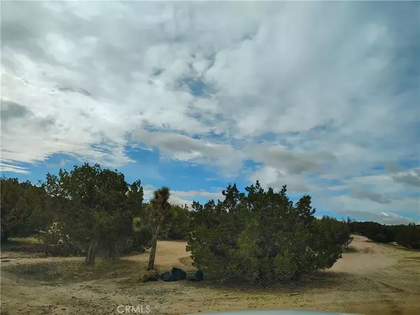 Hesperia, CA 92345,0 Oxford