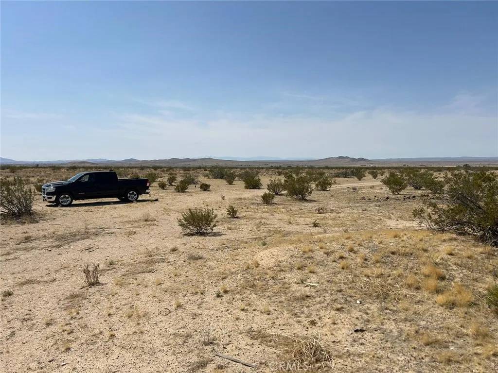 Hinkley, CA 92347,0 County Rd