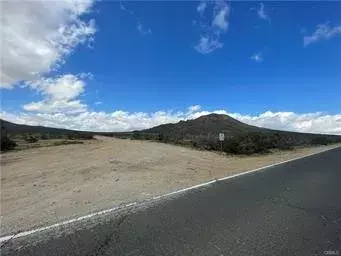 Apple Valley, CA 92307,25 Falchion