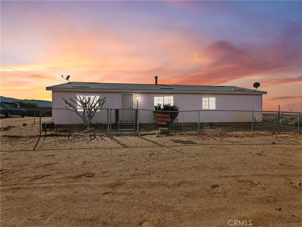 Phelan, CA 92371,8355 Rattlesnake Road