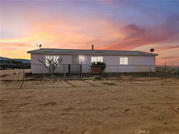 8355 Rattlesnake Road, Phelan, CA 92371