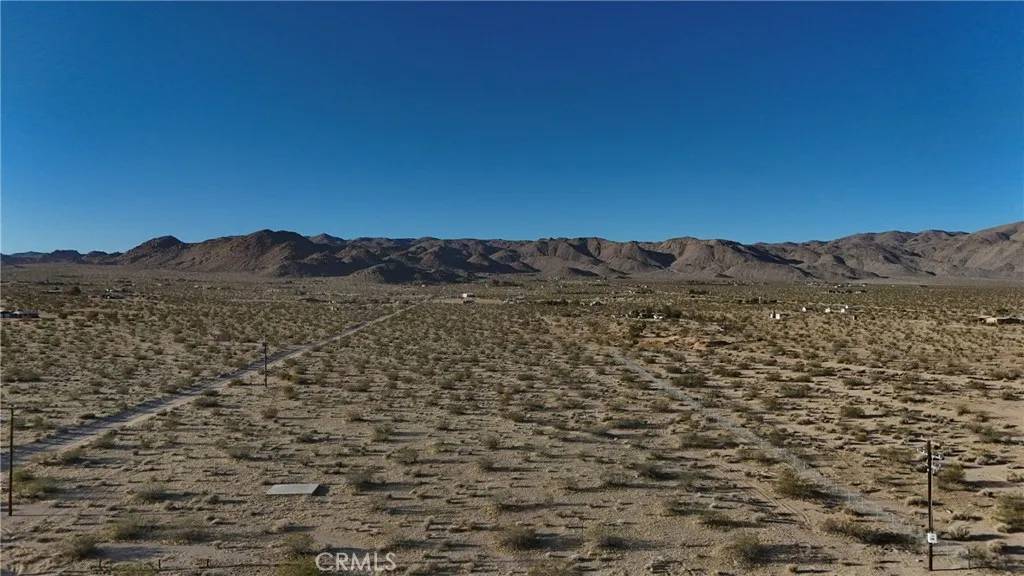 Landers, CA 92285,747 Joshua Tree