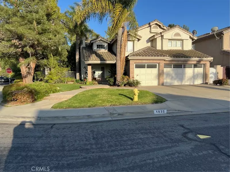 1032 S Windy Ridge Court, Anaheim, CA 92808