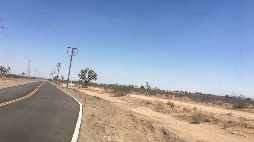 0 Raccoon, Adelanto, CA 92301