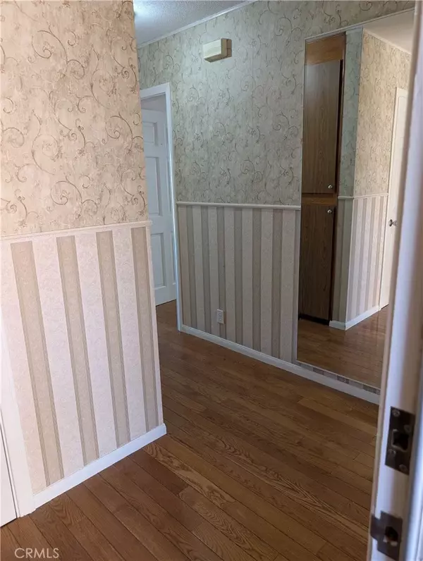 Helendale, CA 92342,27535 Lakeview Drive #52